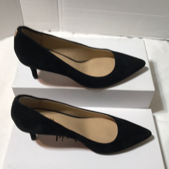 Coach suede leather pointy heels! Same condition when bought tried to wear! - Picture 3 of 12